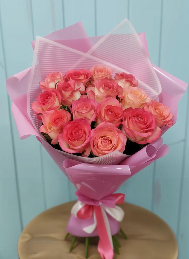 Букет 15 Розовых роз Равель в Туймазы