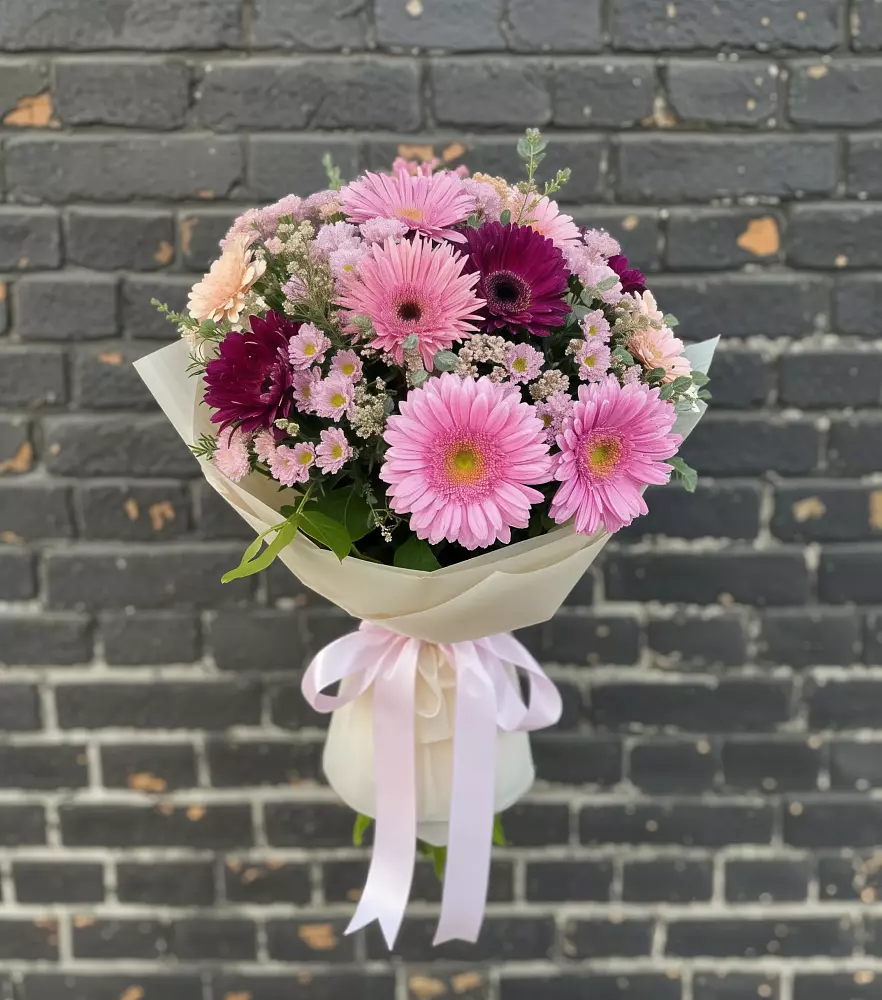 Букет цветов из: Герберы и Хризантемы в Туймазы