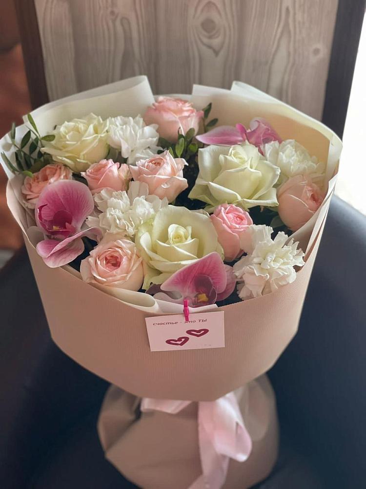 Букет цветов из: Орхидеи, Розы и Гвоздики в Туймазы