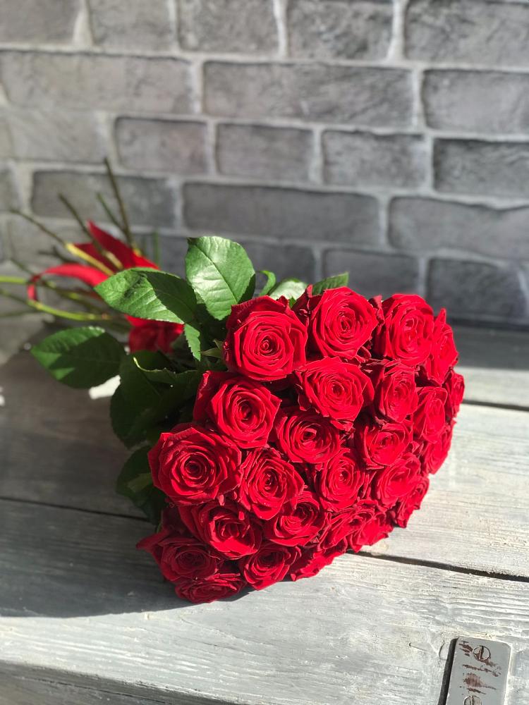 Букет Красные розы Фридом в Туймазы