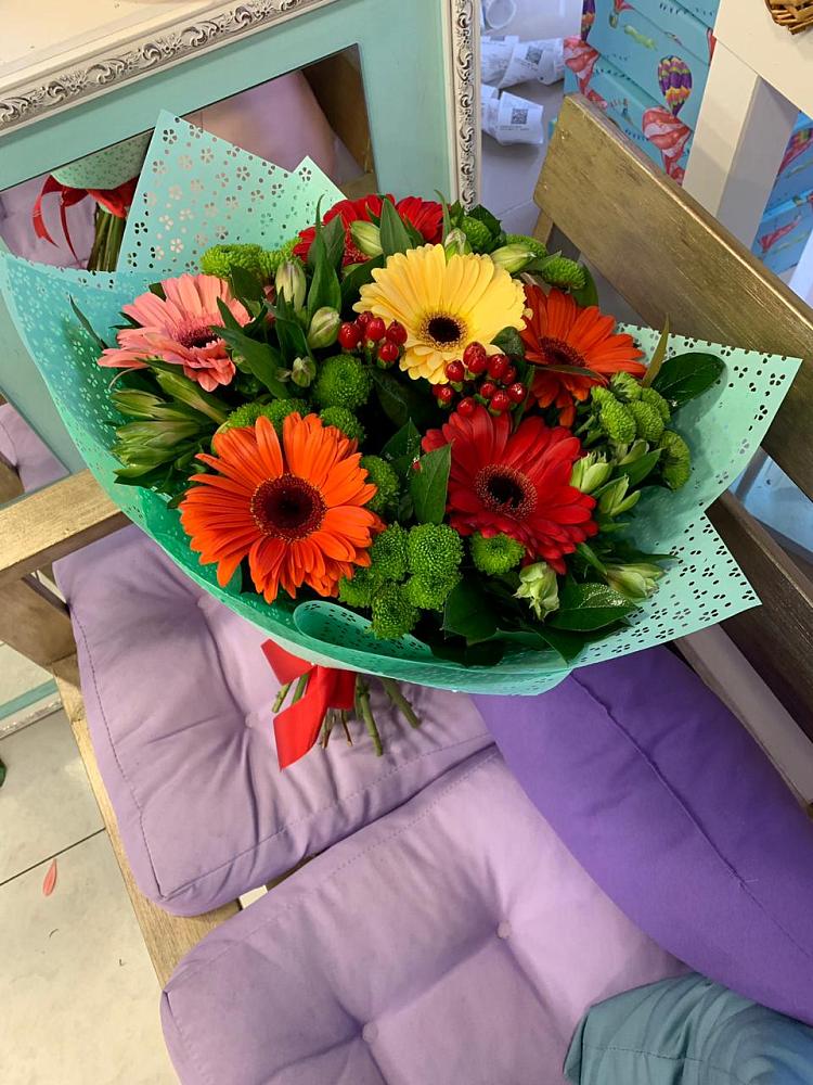 Букет цветов из: Герберы, Хризантемы и Альстромерии в Туймазы