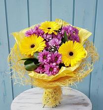 Букет цветов из:  Хризантемы и Герберы в Туймазы