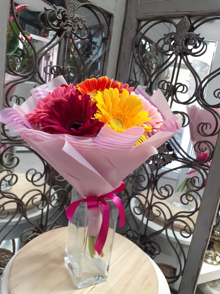 Букет цветов из: Герберы в Туймазы